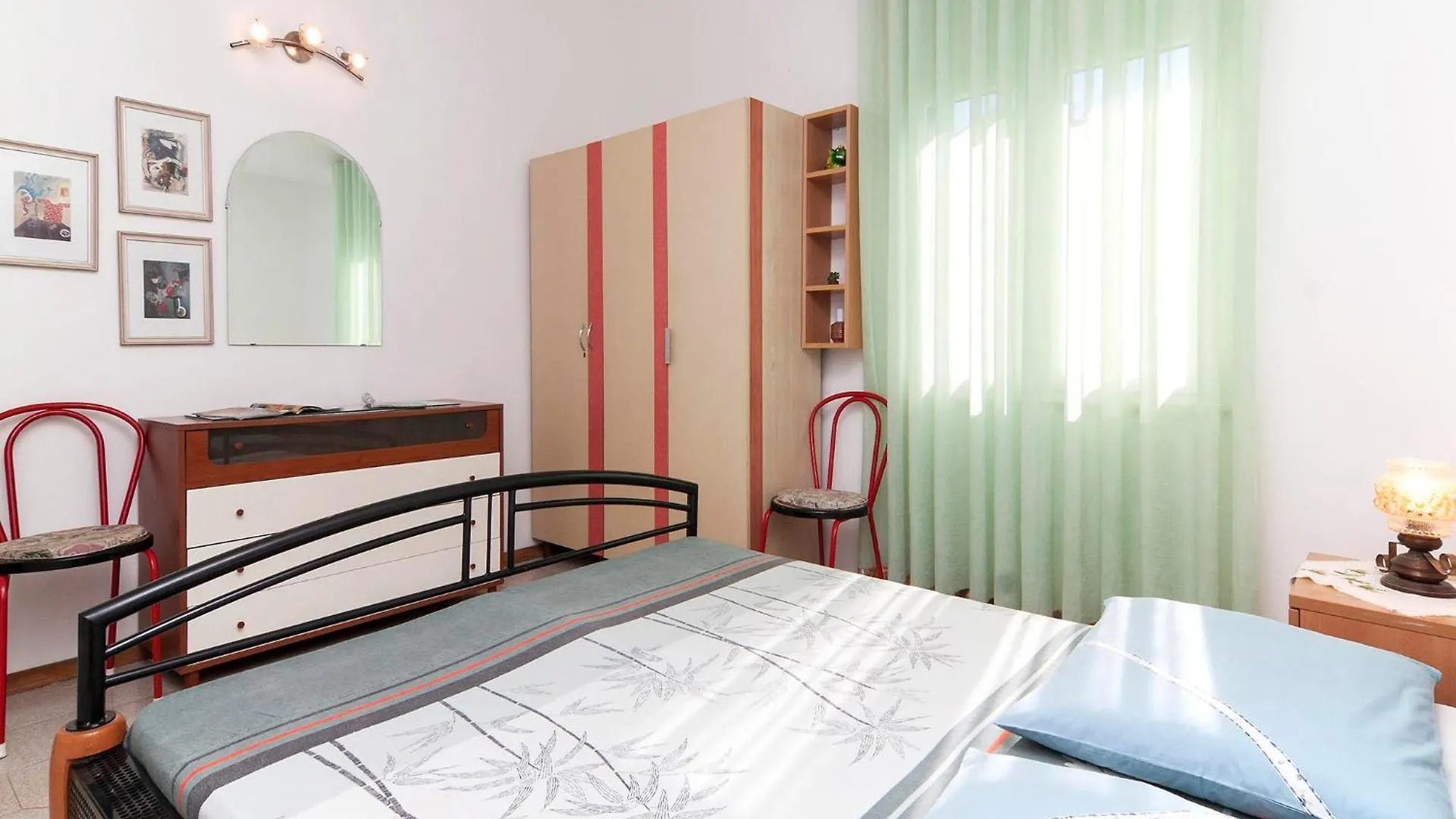 Apartments Lara Fažana 3*,  Κροατία